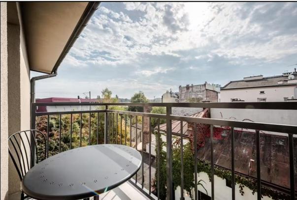 Modern Apartment Arizona Studio Old Town Dietla Balcony كراكوفيا المظهر الخارجي الصورة